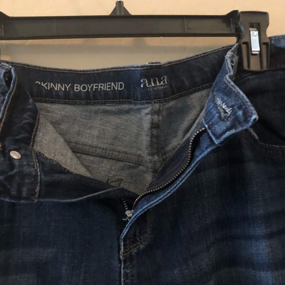 ANA boyfriend skinny jeans. Size 16